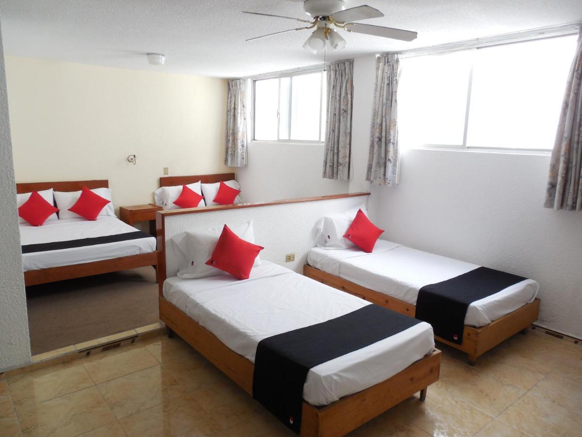 Oyo Hotel Italia Ακουασκαλιέντες Εξωτερικό φωτογραφία