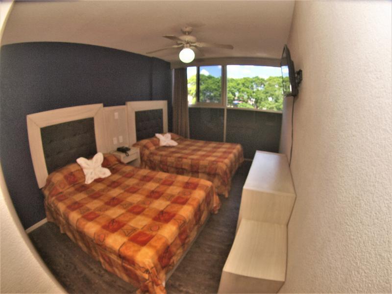 Oyo Hotel Italia Ακουασκαλιέντες Εξωτερικό φωτογραφία